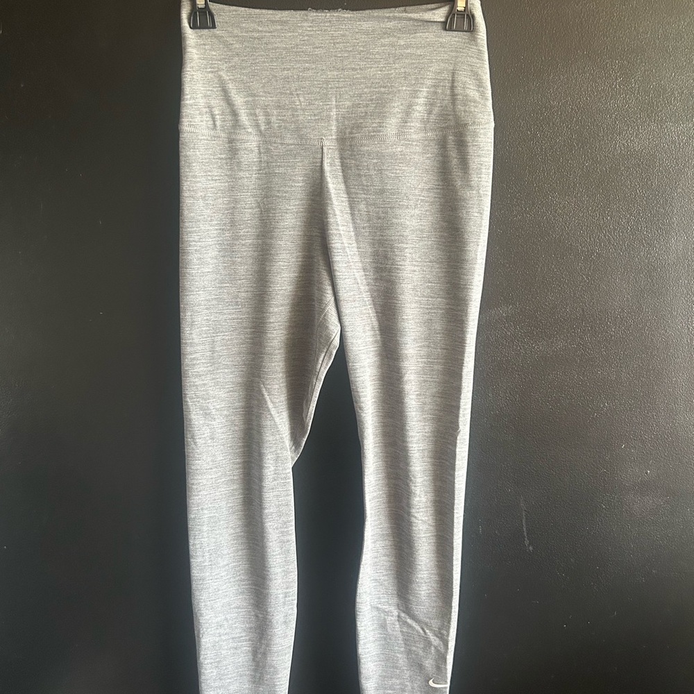 Gray High-Waisted Leggings